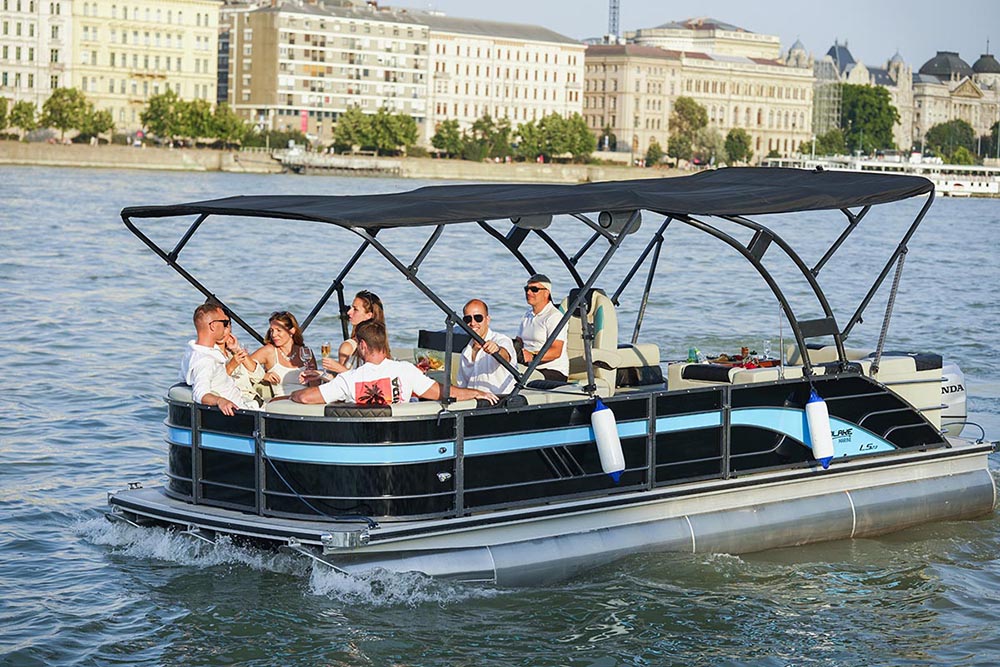 Sightseeing Boat trip Sightseeing Boat trip